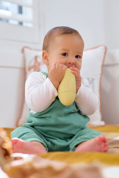 BabySqueezy is a 3-in-1: Newborn Bath Rinser, Teether & Toy