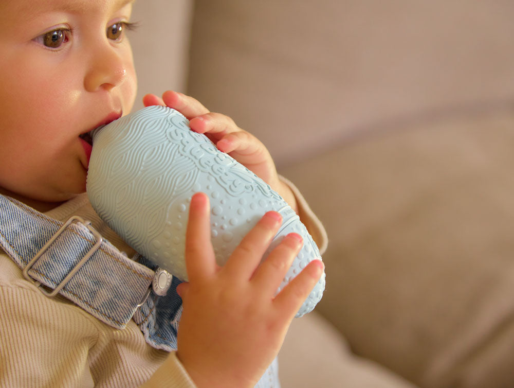 BabySqueezy is a 3-in-1: Newborn Bath Rinser, Teether & Toy