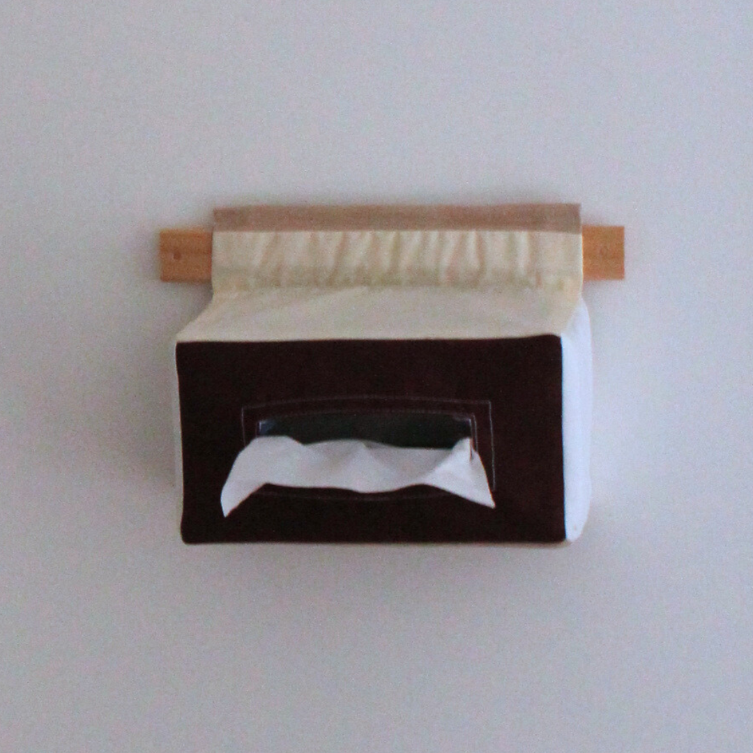 UpUpnAway Tissue/Baby Wipe Holder Magic - Beige